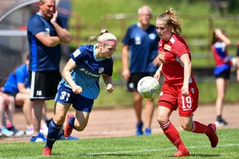 Antonia Hornberg SG Andernach,31 wins against Marta Schrey Union BErlin,19, 02 06 2019, Andernach, Football, Relegation Promotion 2 Womens Bundesliga SG 99 Andernach 1 FC Union Berlin, DFB DFL REGULATIONS PROHIBIT ANY USE OF PHOTOGRAPHS AS IMAGE SEQUENCES AND OR QUASI VIDEO xmkx
