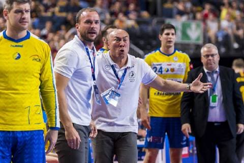 Cologne, Germany 02 June 2019 Handball EHF CL Game Place 3 FC Barcelona vs PGE Vive Kielce Coach Talant Dujshebaev Kielce annoying annoying, angry, angry angry screams raging Cologne Lanxess Arena Germany
