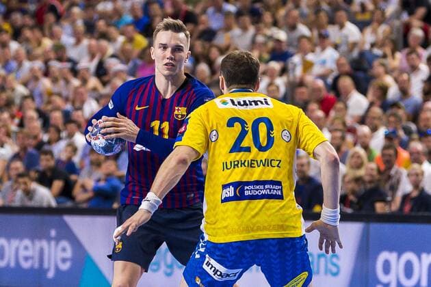 Cologne, Germany 02 June 2019 Handball EHF CL Game Place 3 FC Barcelona vs PGE Vive Kielce v li Lasse Bredekjaer Andersson Barcelona , Mariusz Jurkiewicz Kielce Köln Lanxess Arena Germany
