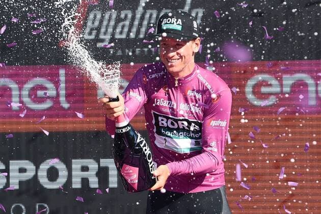 Sport Themen der Woche KW22 Sport Bilder des Tages Giro d Italia, Pascal Ackermann sichert sich das Violette Trikot des besten Sprinters Db Verona 02 06 2019 - Giro D Italia 2019 foto Daniele Buffa Image nella foto: Pascal Ackermann 