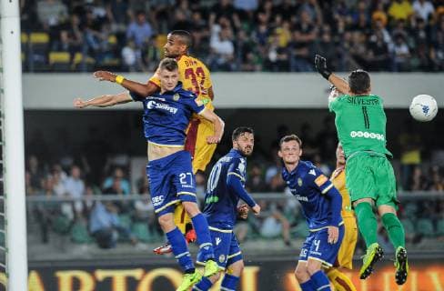 Fußball, Italien, Aufstiegrunde zur Serie A, Hellas Verona - AS Cittadella Photo Claudio Martinelli LaPresseJune 2nd, 2018 Verona Italysport soccerVerona vs Cittadella - Italian Football Championship League BKT 2018 2019 - Promotion - Bentegodi stadium.In the pic: dawidowicz, diaw e silvestri  Copyright: xClaudioxMartinelli LaPressex