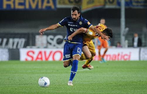 Fußball, Italien, Aufstiegrunde zur Serie A, Hellas Verona - AS Cittadella Photo Claudio Martinelli LaPresseJune 2nd, 2018 Verona Italysport soccerVerona vs Cittadella - Italian Football Championship League BKT 2018 2019 - Promotion - Bentegodi stadium.In the pic: laribi e rizzo  Copyright: xClaudioxMartinelli LaPressex