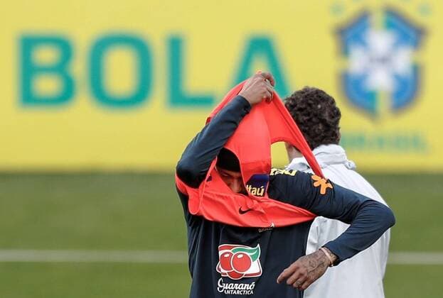 Brazil s national soccer team player Neymar participates in a training session of the team at he Granja Comary sports complex, in Teresopolis, Brazil, 04 June 2019. Brazil prepares for the Copa America 2019, which will run from the 14 June to the 07 July. Brazil s national soccer team training session !ACHTUNG: NUR REDAKTIONELLE NUTZUNG!  Copyright: xAntonioxLacerdax AME211 20190604-636952850036513150