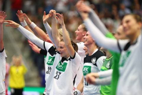 The German players celebrate the qualification for the World Cup Germany vs. Croatia, Handball, World Cup qualification, 05 06 2019 Germany vs. Croatia, Handball, World Cup qualification, 05 06 2019 Hamm Copyright: xEIBNER RenexWeissx EP_RWS