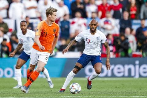 GUIMARAES, 06-06-2019, Estadio D. Afonso Henriques , UEFA Nations League Semi Final. (Left-right) Netherlands player Frenkie de Jong, England player Fabian Delph during the game Netherlands - England Netherlands - England  x3610489x Copyright: