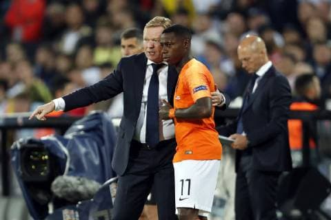 (l-r) Holland coach Ronald Koeman, Quincy Promes of Holland during the UEFA Nations League semi final match between The Netherlands and England at Estadio D. Afonso Henriques on June 06, 2019 in Guimaraes, Portugal UEFA Nations League 2018 2019 xVIxVIxImagesx xMauricexvanxSteenxIVx 14675784