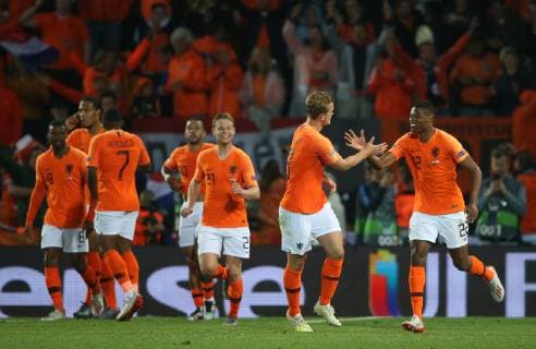 Netherlands v England UEFA Nations League Semi-Final Matthijs de Ligt of Netherlands celebrates scoring their first goal during the UEFA Nations League Semi-Final match at Estadio D. Afonso Henrique, Guimaraes Content Not Available For UK Newspapers Copyright: xPaulxChestertonx FIL-13327-0103