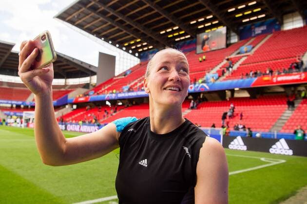 190608 Goalkeeper Almuth Schult of Germany celebrates after the FIFA Women s World Cup match between Germany and China on June 8, 2019 in Rennes Photo Simon Hastegard Bildbyran Kod SH 180062,  Copyright: SIMONxHASTEGARD BB190608SH069