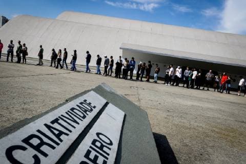 Fußball, Copa America, Andrang auf letzte Tickets in Sao Paulo Compra de ingressos para Copa Amércia SÃO PAULO, SP - 08.06.2019: COMPRA DE INGRESSOS PARA COPA AMÉRCIA - Hundreds of people queue up this Saturday (08), at the exchange point and purchase tickets to watch the matches of Copa América in São Paulo. (Photo: Aloisio Mauricio Fotoarena) x1744097x  AloisioxMauricio