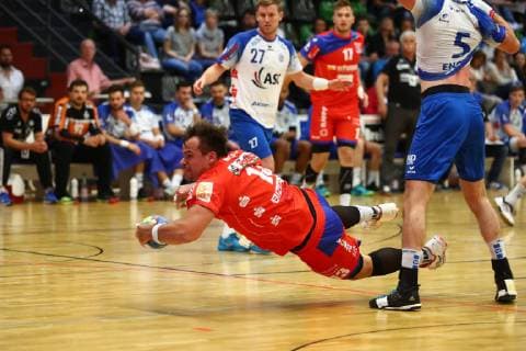 Benjamin Meschke Balingen pants at the circle after the ball TV Grosswallstadt vs HBW Balingen Weilstetten, Handball, 2 Bundesliga, 08 06 2019 TV Grosswallstadt vs HBW Balingen Weilstetten, Handball, 2 Bundesliga, 08 06 2019 Elsenfeld Copyright: xWeissx Eibner-Pressefotox EP_rws