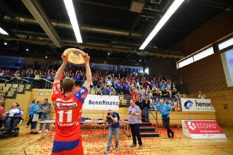 Tim Nothdurft Balingen cheers in front of the Balinger fan block with the second league champion TV Grosswallstadt vs. HBW Balingen Weilstetten, Handball, 2 Bundesliga, 08 06 2019 TV Grosswallstadt vs. HBW Balingen Weilstetten, Handball, 2 Bundesliga, 08 06 2019 Elsenfeld Copyright: xWeissx Eibner-Pressefotox EP_rws