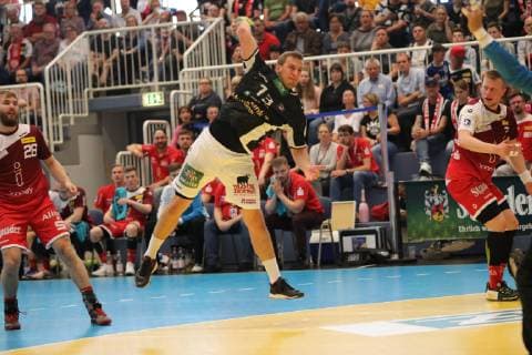 Sport,Handball,2 Bundesliga,Stadion Am Hallo,Essen,TUSEM Essen vs Sportverein Hamburg,08,06,2019,Stadion Am Hallo,Essen Nicklas Weller 13 HSV,Malte Seidel 28 Sport,Handball,2 Bundesliga,Stadion Am Hallo,Essen,TUSEM Essen vs Sportverein Hamburg,08,06,2019 Essen Copyright: xEIBNER RonaldxBrendelx EP_RBL