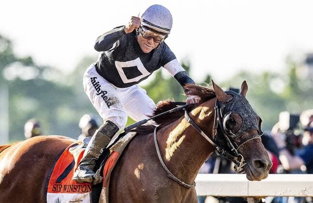Sport Themen der Woche KW23 Sport Bilder des Tages June 8, 2019 - Elmont, New York, U.S. - JUNE 08: Sir Winston with Joel Rosario wins The Belmont Stakes at Belmont Park in Elmont, New York on June 08, 2019. Eclipse Sportswire CSM Horse Racing 2019: Belmont Stakes Day - ZUMAcs17 20190608_zaf_cs17_136 Copyright: xEversx