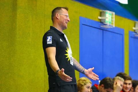 Stand at the end with empty hands since coach Heidmar Felixson in his last game for Lübbecke Handball 2 Liga 2018 19 EHV Aue TuS Nettelstedt Lübbecke 28 27 am 8 6 2019 EHV Aue TuS Nettelstedt Lübbecke