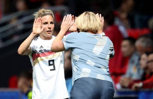 France, Rennes, Roazhon Park, 08 06 2019, Football FIFA Womens World Cup Germany China VR Picture by Svenja Huth Germany, 9 and national coach Martina Voss Tecklenburg Germany Copyright: HMBxMedia xHeikoxBecker