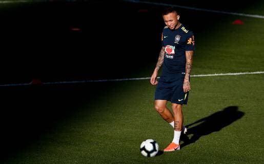 Training of the Brazilian Team in São Paul SÃO PAULO, SP - 10.06.2019: TRAINING OF THE BRAZILIAN TEAM IN SÃO PAUL - Everton do Brasil during the training of the Brazilian national team, Nationalteam at the Pacaembu Stadium in São Paulo, SP. (Photo: Marcelo Machado de Melo Fotoarena) x1745271x  MarceloxMachadoxdexMelo