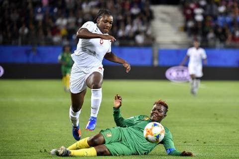 (190611) -- MONTPELLIER, June 11, 2019 (Xinhua) -- Deanne Rose (L) of Canada vies with Christine Manie of Cameroon during the group E match between Canada and Cameroon at the 2019 FIFA Women s World Cup in Montpellier, France on June 10, 2019. Canada won 1-0. (Xinhua Chen Yichen) (SP)FRANCE-MONTPELLIER-2019 FIFA WOMEN S WORLD CUP-GROUP E-CANADA VS CAMEROON 