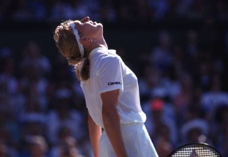 Steffi GRAF turns 50 on 14 June 2019, Tennis,Steffi GRAF,cheers in Wimbledon finals ,QF Â