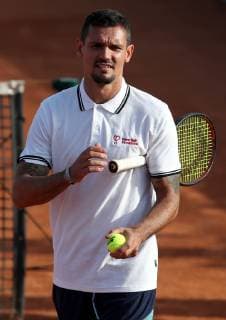 (190613) -- ZAGREB, June 13, 2019 -- Dejan Lovren plays tennis during Gem Set Croatia, a humanitarian sports event organized by the Marin Cilic Foundation, in Zagreb, Croatia, June 12, 2019. ) (SP)CROATIA-ZAGREB-HUMANITARIAN SPORTS EVENT-GEM SET CROATIA IgorxKralj 