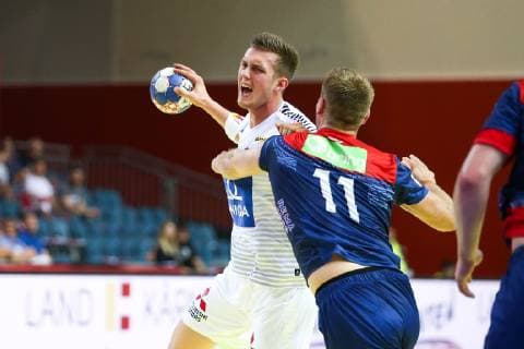 HANDBALL - EHF EC, AUT vs NOR KLAGENFURT,AUSTRIA,13.JUN.19 - HANDBALL - EHF EURO Cup, international match, Länderspiel, Nationalmannschaft Austria vs Norway. Image shows Nikola Bilyk (AUT) and Petter Oeverby (NOR). GEPAxpictures xDanielxGoetzhaber