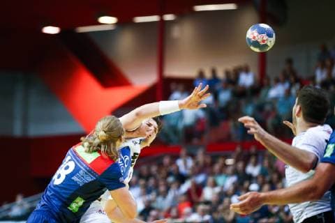HANDBALL - EHF EC, AUT vs NOR KLAGENFURT,AUSTRIA,13.JUN.19 - HANDBALL - EHF EURO Cup, international match, Länderspiel, Nationalmannschaft Austria vs Norway. Image shows Daniel Dicker (AUT). GEPAxpictures xDanielxGoetzhaber