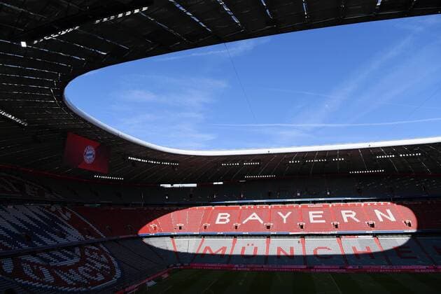 Soccer 1 Bundesliga Season 2018 2019 26 Matchday FC Bayern Muenchen 1 FSV Mainz 05 17 03 2019 Jewelry Allianz Arena, lettering FC Bayern Muenchen DFL regulations prohibit any use of photographs as image sequences and or quasi video