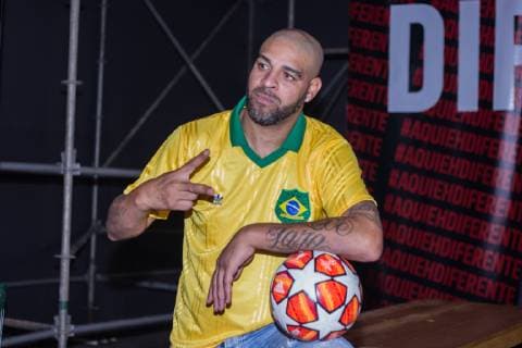 Arena Tango Adidas SÃO PAULO, SP - 14.06.2019: ARENA TANGO ADIDAS - The player Adriano, The Emperor, participates in the Adidas event, Arena Tango in São Paulo, attends fans, is very attentive to everyone and is one of the guests of Fut Talk És. São Paulo, June 14, 2019. (Photo: Van Campos Fotoarena) x1747730x  VanxCampos