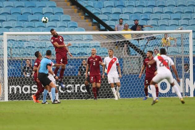 June 15, 2019 - %G - PORTO ALEGRE, RS, 15.06.2019: Venezuela e Peru realizam partida valida pela primeira fase da Conmebol Copa America Brasil 2019, na tarde deste sabado (14), na Arena do GroÂªmio, em Porto Alegre, Rio Grande do Sul, Brasil.Jhon Chacellor Venezuela.Foto: Marcelo Oliveira VENEZUELA X PERU JOGO DA PRIMEIRA FASE DA COPA AMERICA 2019 - ZUMAa187 20190615_zsa_a187_022 Copyright: xMarceloxOliveira AmxPressx&xImagx