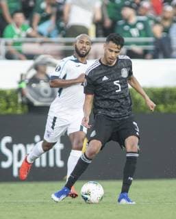 June 15, 2019 - Pasadena, California, United States of America - Diego Reyes 5 of the Mexico national team, Nationalteam with the ball during their Gold Cup game against the Cuba National Team on Saturday June 15, 2019 at Rose Bowl Stadium in Pasadena, California. JAVIER ROJAS PI Mexico vs Cuba - ZUMAp124 20190615_zaa_p124_011 Copyright: xJavierxRojas Pix