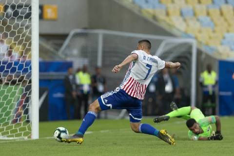 Paraguay vs Qatar RIO DE JANEIRO, RJ - 16.06.2019: PARAGUAY VS QATAR - O. Cardozo (Forward) and Goalkeeper Alsheeb during a match between Paraguay and Qatar, valid for the group stage of the 2019 Copa América, held this Sunday (16) at the Maracanã Stadium in Rio de Janeiro, RJ. (Photo: Celso Pupo Fotoarena) x1748690x  CelsoxPupo