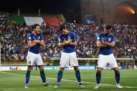 Photo Massimo Paolone LaPresse June 16, 2019 Bologna, Italy soccer Italy vs Spain - UEFA Under 21 Championship Italy 2019 - Group stage final tournament Group A - "Renata Dall Ara" stadium. In the pic: Federico Chiesa (Italia), Riccardo Orsolini (Italia) and Patrick Cutrone (Italia) celebrate for the victory at the end of the match  Copyright: xMassimoxPaolone LaPressex