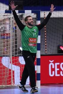 Zaverecne utkani skupiny 5 kvalifikace o postup na ME 2020 hazenkaru mezi Ceskou republikou a Bosnou a Hercegovinou, 16. cervna 2019 v Ostrave. Radost Bejnamina Burice z Bosny a Hercegoviny po skonceni zapasu. CTKPhotoP201906160536901  SZN 16