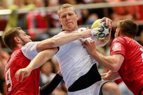 June 16, 2019 - Saint Petersburg, Russia - Marek Korbel (C) of Slovakia in action against Alexsander Shkurinskiy (L) and Gleb Kalarash of Russia during 2020 Men s European Championship, EM, Europameisterschaft Qualifiers match between Russia and Slovakia on June 16, 2019 at Sibur Arena in Saint Petersburg, Russia. Russia v Slovakia - 2020 Men s EHF Euro Qualifiers  - ZUMAn230 20190616_zaa_n230_899 Copyright: xMikexKireevx
