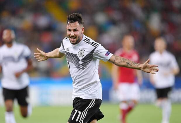 Sport Themen der Woche KW25 Sport Bilder des Tages FUSSBALL UEFA U21, U 21 EUROPAMEISTERSCHAFT 2019 in Italien Deutschland - Daenemark 17.06.2019 JUBEL Deutschland; Torschuetze zum 1-0 Marco Richter *** FOOTBALL UEFA U21 EUROPEAN CHAMPIONSHIP 2019 in Italy Germany Denmark 17 06 2019 JUBEL Germany Scorers to 1 0 Marco Judge