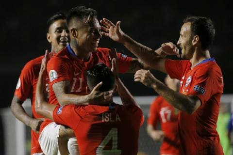 Fußball, Copa America, Japan - Chile Futbol, Japon vs Chile Copa America 2019 El jugador de la seleccion chilena Eduardo Vargas, celebra su gol contra Japon durante el partido del grupo C de la Copa America disputado en el estadio Morumbi de San Pablo, Brasil. 17 06 2019 Andres Pina Photosport Football, Japan vs Chile Copa America Championship 2019 Chile s player Eduardo Vargas, celebrates after scoring against Japan during the group C match of the Copa America Championship held at the Morumbi stadium in Sao Paulo, Brazil. 17 06 2019 Andres Pina Photosport Japon vs Chile, Copa America 2019 