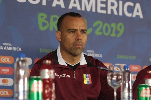 Collective of the team of Venezuela SALVADOR, BA - 17.06.2019: COLLECTIVE OF THE TEAM OF VENEZUELA - Rafael Dudamel, coach of the Selecao of Venezuela, during a press conference, PK, Pressekonferenz at the Arena Fonte Nova, in Salvador, Bahia, Brazil. (Photo: Tiago Caldas Fotoarena) x1749361x  TiagoxCaldas