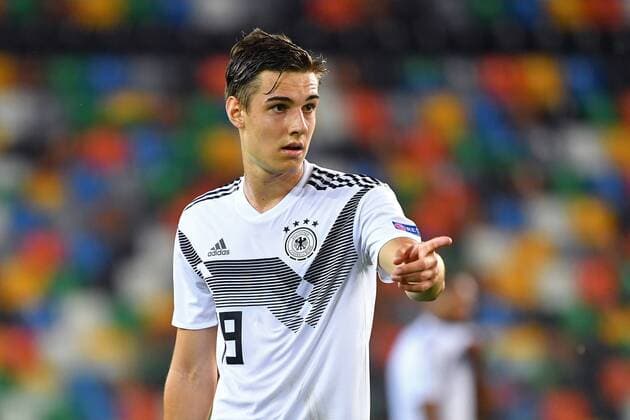 Florian NEUHAUS GER , gestures,gives instructions,action,single picture,cut single motif,half figure,half figure Germany GER Denmark DEN 3 1, on 17 06 2019 Stadio Friuli Udine Football U 21, UEFA Under21 European Championship in Italy SanMarino from 16 30 06 2019