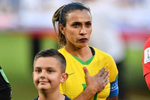 Marta Brazil 10 at the National Anthem, 18 06 2019, Valenciennes France , Football, FIFA Womens World Cup 2019, Italy Brazil, FIFA REGULATIONS PROHIBIT ANY USE OF PHOTOGRAPHS AS IMAGE SEQUENCES AND OR QUASI VIDEO xmkx