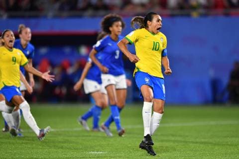 Marta Brazil 10 Jubel 0 1 Record goal scorer, 18 06 2019, Valenciennes France , Football, FIFA Womens World Cup 2019, Italy Brazil Brazil, FIFA REGULATIONS PROHIBIT ANY USE OF PHOTOGRAPHS AS IMAGE SEQUENCES AND OR QUASI VIDEO xmkx