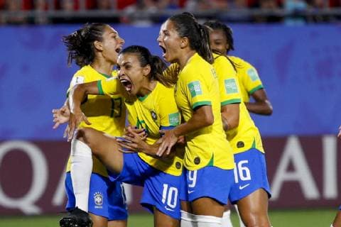 Brazil vs Italy VALENCIENNES, NO - 18.06.2019: BRAZIL VS ITALY - Marta do Brasil celebrates after scoring a goal (1-0) during a match between Brazil and Italy, valid for the 2019 FIFA Women& 39;s World Cup, held on Tuesday, June 18, 2019, at the Estadio de Hainaut, inenciennes, France. (Photo: Richard Callis Fos Fotoarena) x1749581x  RichardxCallis