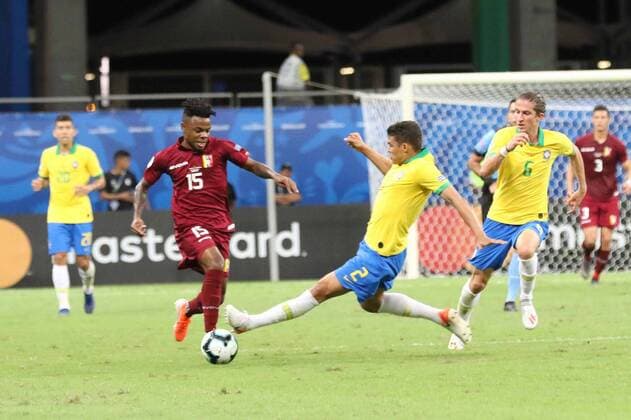 June 18, 2019 - Salvador, BAHIA, BRASIL - Brazil and Venezuela hold a match valid for the first phase of Copa America Brasil 2019, on tuesday night (18), at the Jornalista Arena Fonte Nova Stadium in Salvador- BAFoto: oÅ nio LuoÂ­s De Oliveira Santos BRAZIL X VENEZUELA - ZUMAa187 20190618_zsa_a187_153 Copyright: xNioxLuoÂ­SxDexOliveiraxSantx