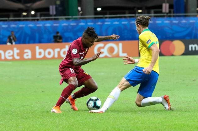 June 18, 2019 - Salvador, BAHIA, BRASIL - Brazil and Venezuela hold a match valid for the first phase of Copa America Brasil 2019, on tuesday night (18), at the Jornalista Arena Fonte Nova Stadium in Salvador- BAFoto: oÅ nio LuoÂ­s De Oliveira Santos BRAZIL X VENEZUELA - ZUMAa187 20190618_zsa_a187_154 Copyright: xNioxLuoÂ­SxDexOliveiraxSantx
