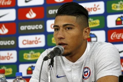 Futbol, conferecnia de prensa de la seleccion chilena El arquero de la seleccion chilena Brayan Cortez habla con los medios de comunicacion durante una conferencia de prensa realizada en el hotel Catussaba de Salvador de Bahia, Brasil. 19 06 2019 Andres Pina Photosport Football, Chilean national team, Nationalteam press conference, PK, Pressekonferenz Chile s goalkeeper Brayan Cortez speaks to the medias during a press conference held at the Catussaba hotel in Salvador de Bahia, Brazil. 19 06 2019 Andres Pina Photosport Conferencia de la seleccion chilena en el hotel Catussaba 
