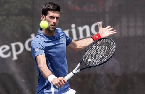 (190619) -- BELGRADE, June 19, 2019 -- Novak Djokovic of Serbia returns the ball during an open training session in Belgrade, Serbia, June 19, 2019. ) (SP)SERBIA-BELGRADE-TENNIS-NOVAK DJOKOVIC PredragxMilosavljevic 