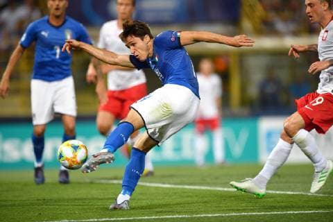 Photo Massimo Paolone LaPresse June 19, 2019 Bologna, Italy soccer Italy vs Poland - UEFA Under 21 Championship Italy 2019 - Group stage final tournament Group A - "Renato Dall Ara" stadium. In the pic: Federico Chiesa (Italia) in action  Copyright: xMassimoxPaolone LaPressex
