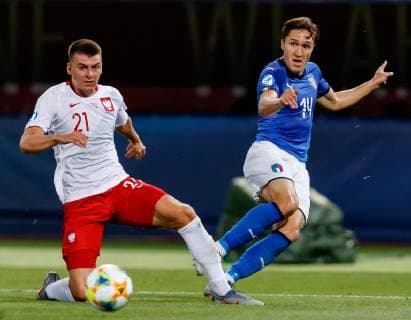 Bologna, Italy, 19 06 2019, UEFA U 21 European Championship Italy 2019, Group Phase, Group A, Italy Poland, Karol Fila POL and Federico Chiesa ITA in the total Defodi 01048 182603 Defodi-048