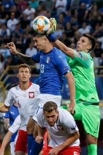 Bologna, Italy, 19 06 2019, UEFA U 21 European Championship Italy 2019, Group Phase, Group A, Italy Poland, Gianluca Mancini ITA and goalkeeper Kamil Grabara POL in the total Defodi 01048 182617 Defodi-048