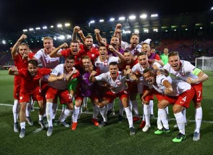 Sport Bilder des Tages June 19, 2019 - Bologna, Italy - Poland celebrates the qualification at the end of the UEFA Under 21 Championship Group A match Italy v Poland at the Dall Ara Stadium in Bologna, Italy on June 19, 2019. Italy v Poland - UEFA U-21 Championship  - ZUMAn230 20190619_zaa_n230_303 Copyright: xMatteoxCiambellix