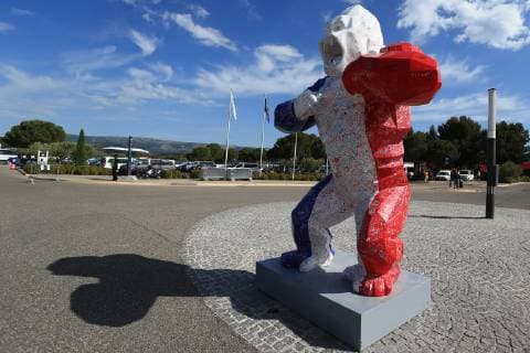20th June 2019, Circuit Automobile Paul Ricard, Le Castellet, Marseille, France ; FIA Formula 1 Grand Prix of France, arrival day; Richard Orlinski gorilla on display at circuit  ActionPlus12145790 Octane