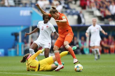 REIMS, 20-06-2019 ,Stade Auguste-Delaune, World Championship, WM, Weltmeisterschaft 2019 , Nederland - Canada Women , Canada goalkeeper Stephanie Labbe, Canada player Kadeisha Buchanan and Netherlands player Vivianne Miedema during the match Nederland - Canada Women Nederland - Canada Women  x3721927x Copyright: